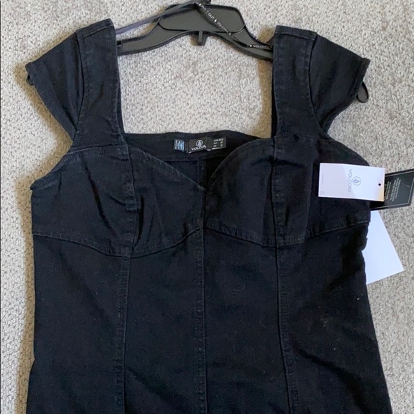 VOLCOM I’m not sweet dress - Picture 3 of 9